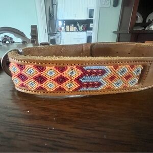 Absolutely beautiful leather dog collar with embroidered accents. New never used